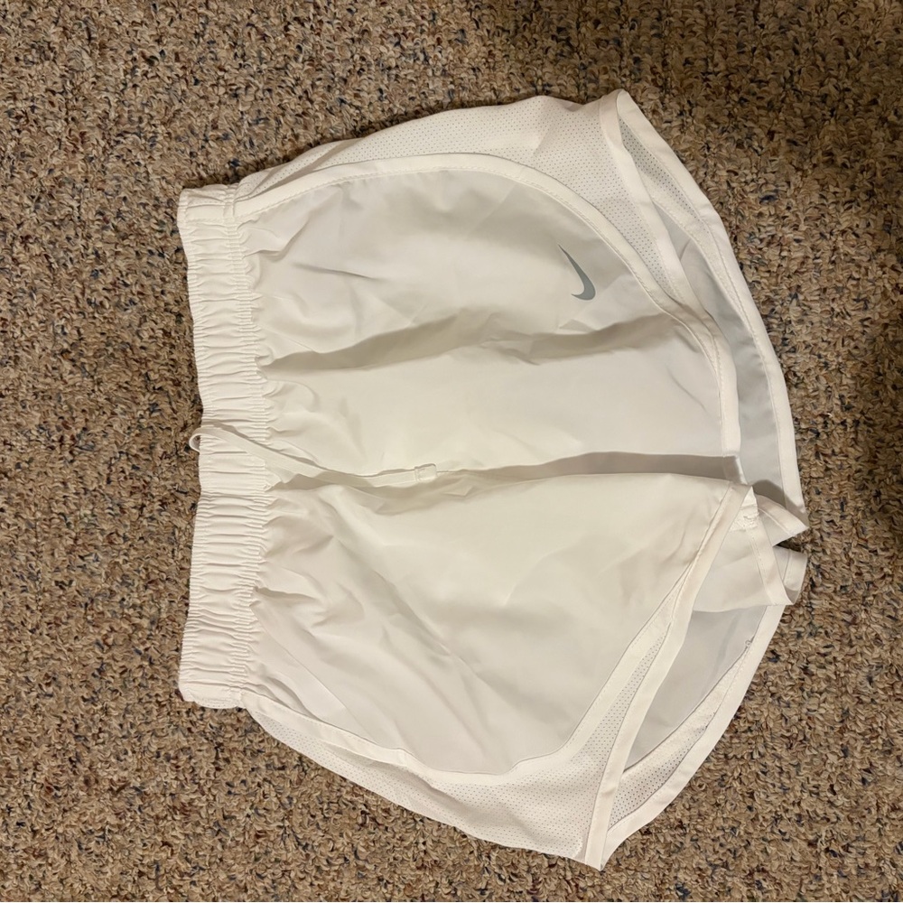 Nike Women's Light Gray Athletic Shorts